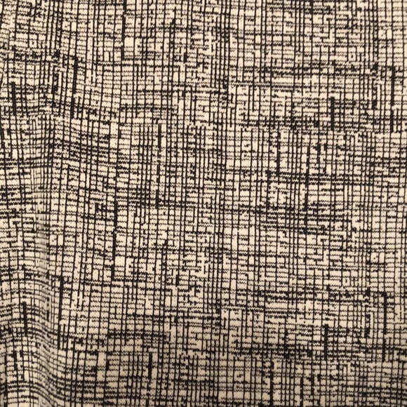 NWOT Tahari Geometric Fit-and-Flare Knitted Dress - Picture 2 of 4